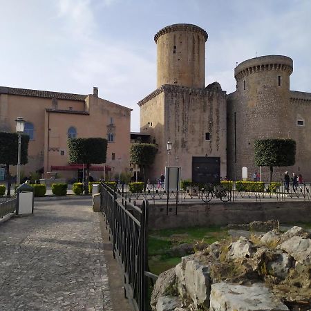 Ferienwohnung Casa Flora Fondi Centro Storico Exterior foto